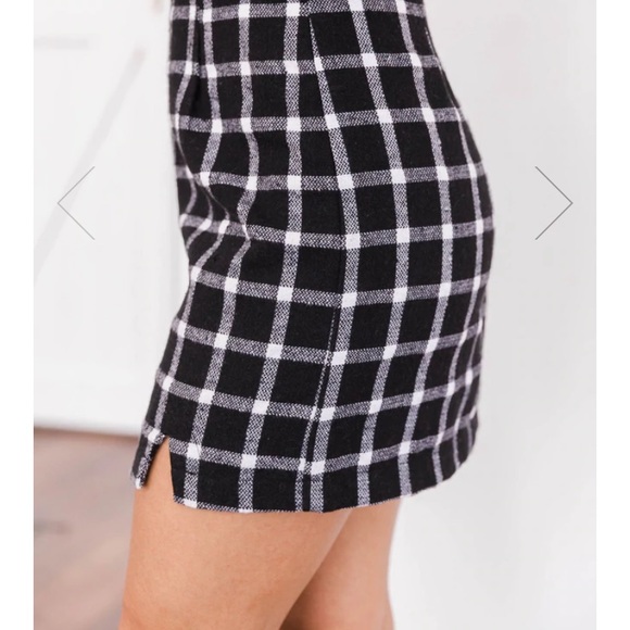 Pink Lily Black Plaid Skirt, size medium. - Picture 3 of 3